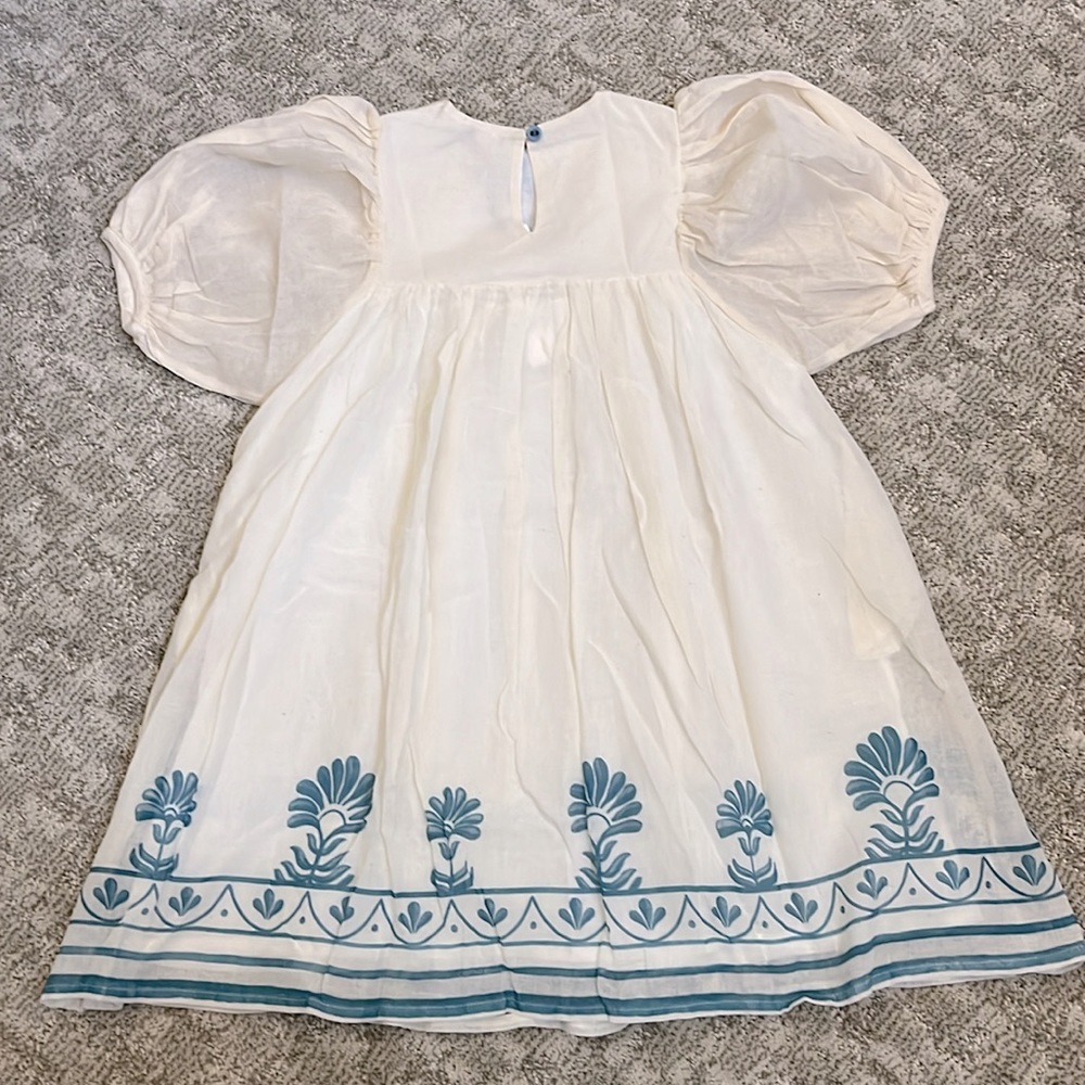 Belle Chiara Girls’ Organic Ivory Vertical Ornamental Border Selene Dress—4Y - Picture 9 of 14